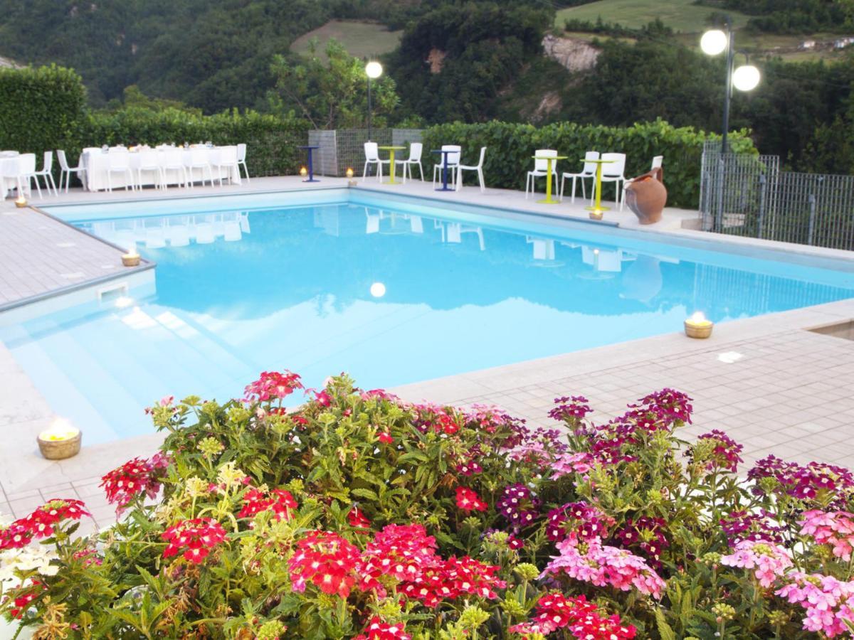 Hotel Ristorante Tre Lanterne & Spa Аквазанта-Терме Экстерьер фото